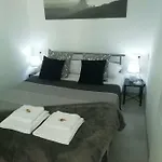 La Siesta *